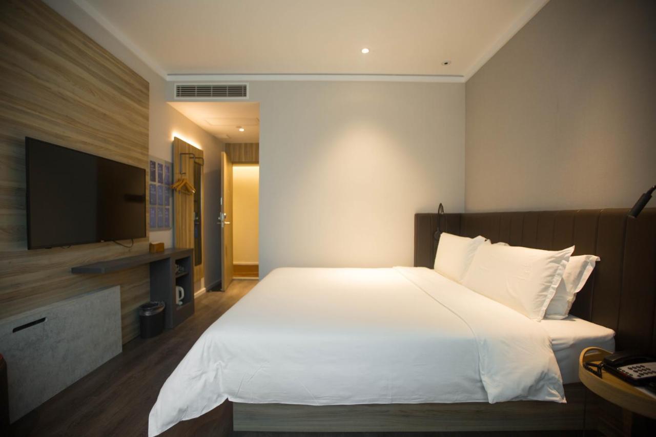 Hanting Premium Hotel Shanghai Plaza 66 ภายนอก รูปภาพ